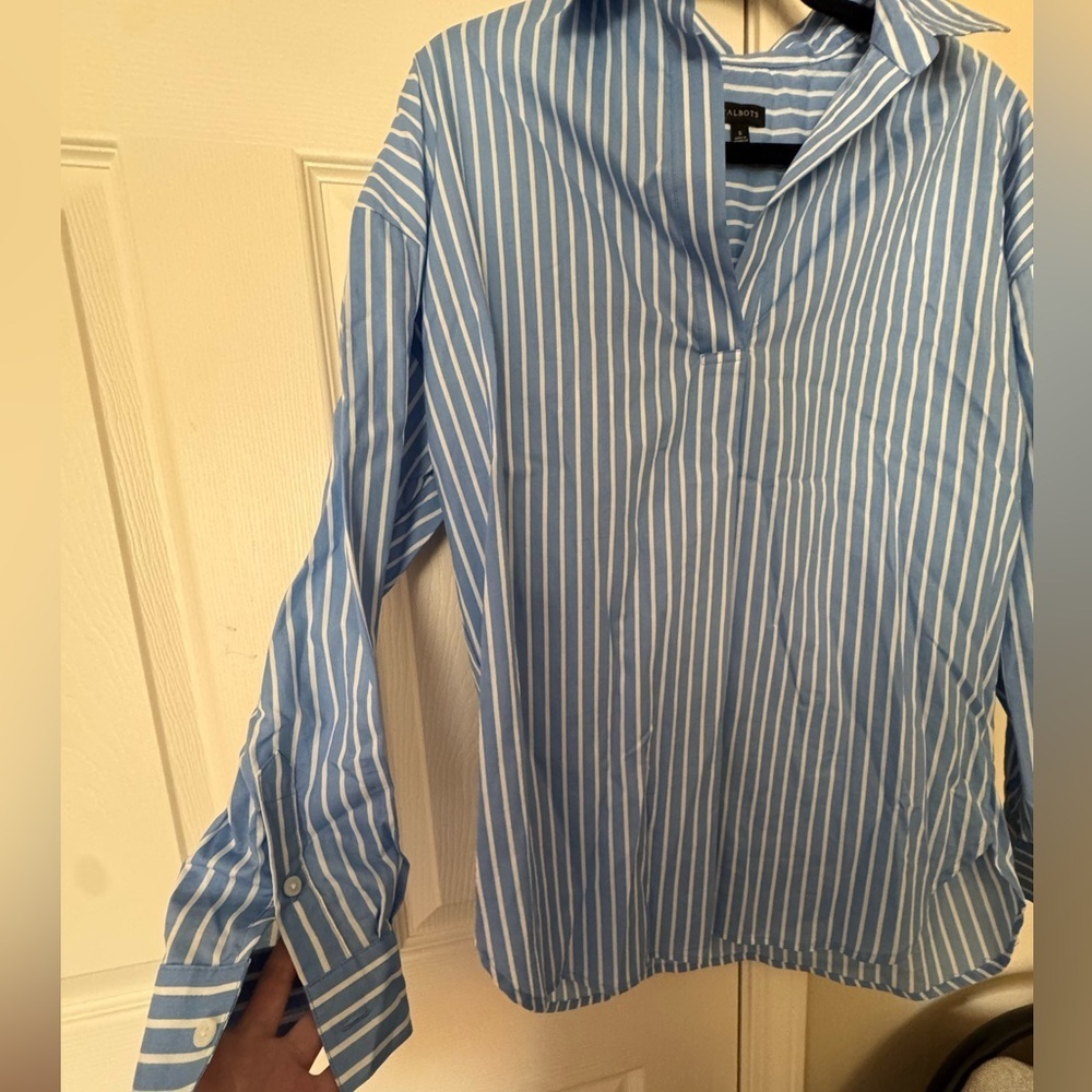 Talbots Light Blue and White Striped Casual Shirt - Picture 2 of 5